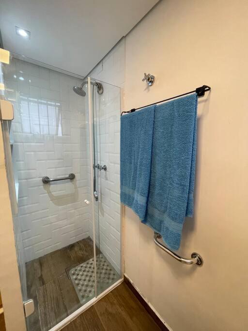 Apartamento 03 Com Excelente Acomodacao